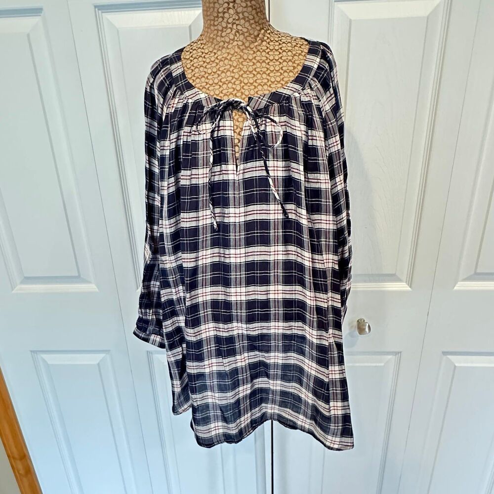 The Loft Blouse Size Large NWT